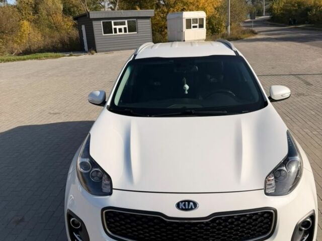 Белый Киа Sportage, объемом двигателя 1.7 л и пробегом 187 тыс. км за 14536 $, фото 1 на Automoto.ua