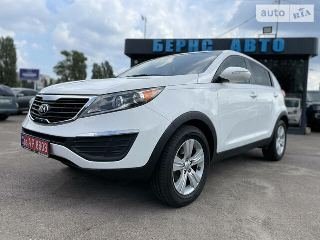 Белый Киа Sportage, объемом двигателя 2.4 л и пробегом 125 тыс. км за 13100 $, фото 1 на Automoto.ua