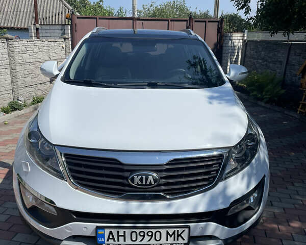 Білий Кіа Sportage, об'ємом двигуна 2 л та пробігом 192 тис. км за 15000 $, фото 1 на Automoto.ua