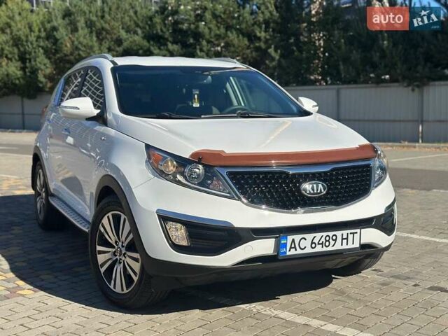Белый Киа Sportage, объемом двигателя 2.36 л и пробегом 230 тыс. км за 11450 $, фото 1 на Automoto.ua