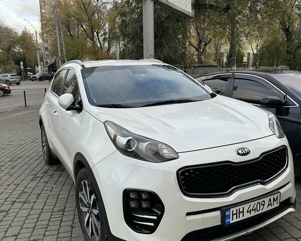 Белый Киа Sportage, объемом двигателя 1.69 л и пробегом 145 тыс. км за 15800 $, фото 1 на Automoto.ua