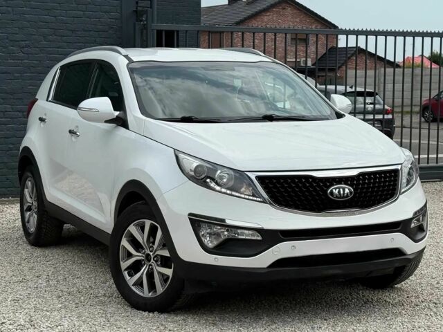 Белый Киа Sportage, объемом двигателя 1.7 л и пробегом 79 тыс. км за 5200 $, фото 1 на Automoto.ua
