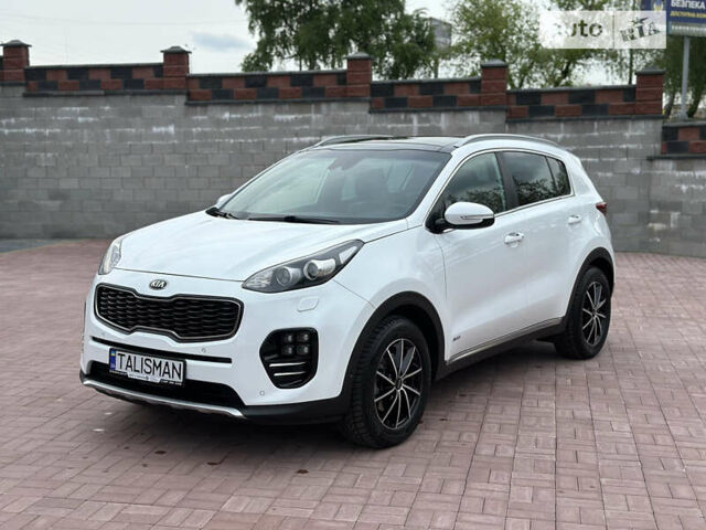 Белый Киа Sportage, объемом двигателя 2 л и пробегом 200 тыс. км за 18950 $, фото 1 на Automoto.ua