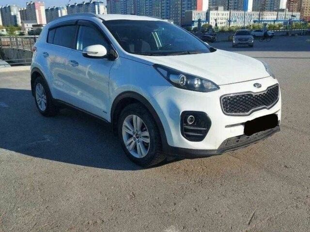 Белый Киа Sportage, объемом двигателя 2 л и пробегом 100 тыс. км за 4800 $, фото 1 на Automoto.ua
