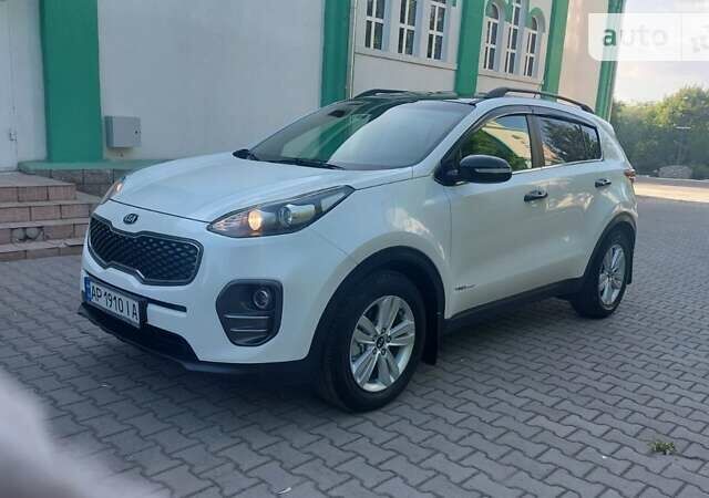 Білий Кіа Sportage, об'ємом двигуна 1.7 л та пробігом 130 тис. км за 16500 $, фото 1 на Automoto.ua