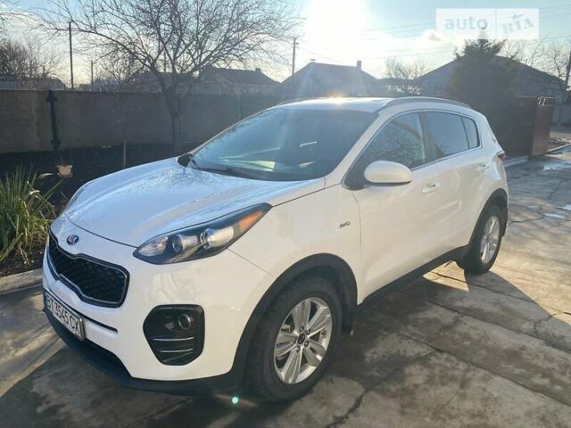 Белый Киа Sportage, объемом двигателя 2.36 л и пробегом 107 тыс. км за 16300 $, фото 1 на Automoto.ua