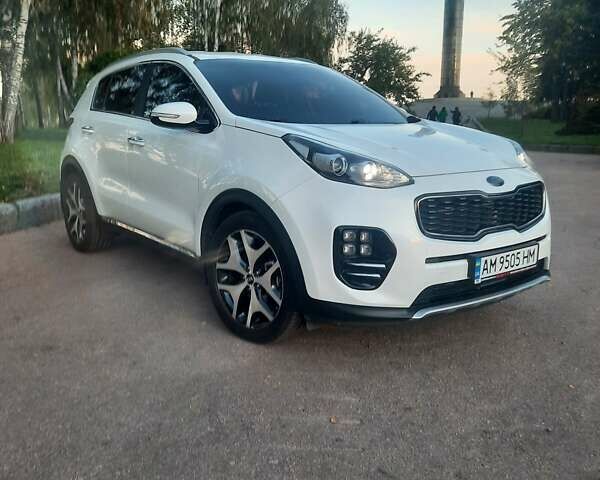 Белый Киа Sportage, объемом двигателя 2 л и пробегом 197 тыс. км за 20700 $, фото 1 на Automoto.ua
