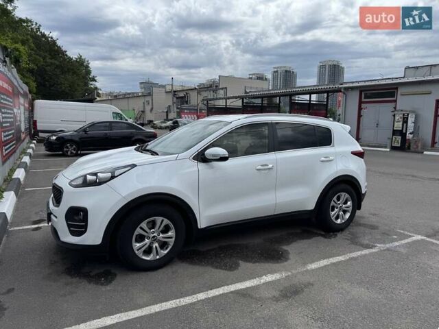 Білий Кіа Sportage, об'ємом двигуна 1.69 л та пробігом 88 тис. км за 18500 $, фото 1 на Automoto.ua