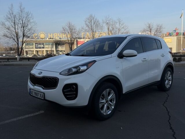 Белый Киа Sportage, объемом двигателя 2.4 л и пробегом 77 тыс. км за 15800 $, фото 1 на Automoto.ua