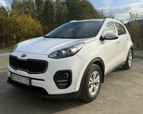 Білий Кіа Sportage, об'ємом двигуна 2 л та пробігом 142 тис. км за 17200 $, фото 1 на Automoto.ua