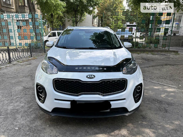 Белый Киа Sportage, объемом двигателя 2 л и пробегом 92 тыс. км за 19900 $, фото 1 на Automoto.ua