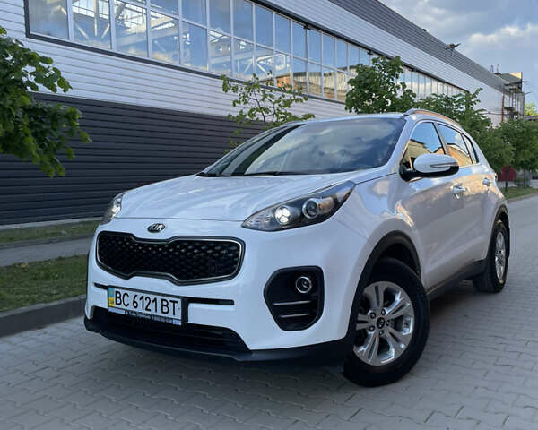 Білий Кіа Sportage, об'ємом двигуна 1.69 л та пробігом 76 тис. км за 16900 $, фото 1 на Automoto.ua