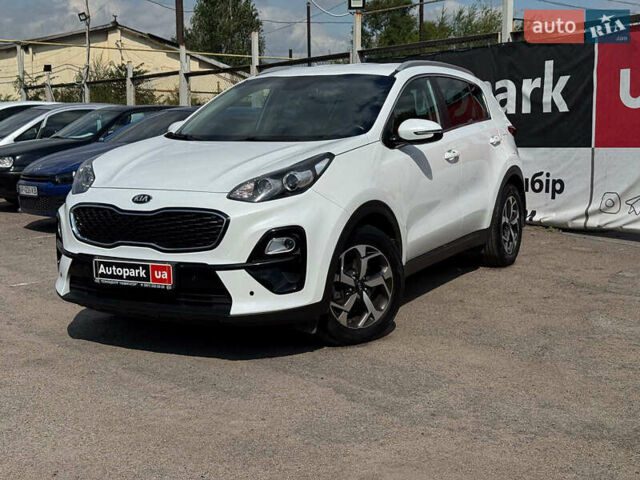 Белый Киа Sportage, объемом двигателя 1.6 л и пробегом 188 тыс. км за 17790 $, фото 1 на Automoto.ua