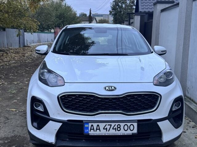 Белый Киа Sportage, объемом двигателя 1.6 л и пробегом 85 тыс. км за 15000 $, фото 1 на Automoto.ua