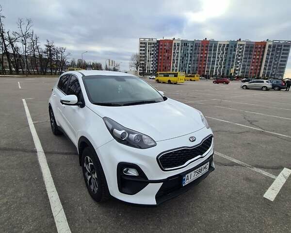 Білий Кіа Sportage, об'ємом двигуна 1.6 л та пробігом 67 тис. км за 19100 $, фото 1 на Automoto.ua