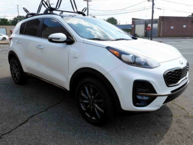 Білий Кіа Sportage, об'ємом двигуна 2.4 л та пробігом 45 тис. км за 13000 $, фото 1 на Automoto.ua