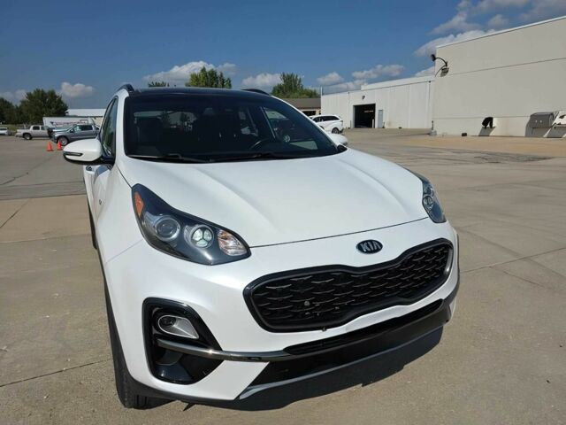 Білий Кіа Sportage, об'ємом двигуна 2.4 л та пробігом 43 тис. км за 13000 $, фото 1 на Automoto.ua