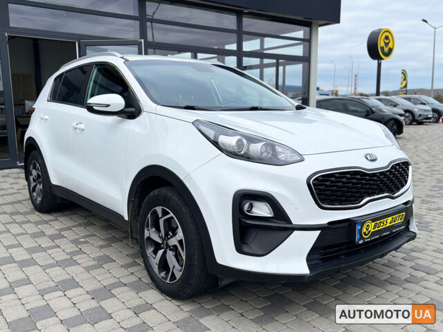Кіа Sportage 2020 у Мукачеве на Automoto.ua Білий Кіа Sportage, об'ємом двигуна 1.6 л та пробігом 57 тис. км за 20999 $, фото 1 на Automoto.ua