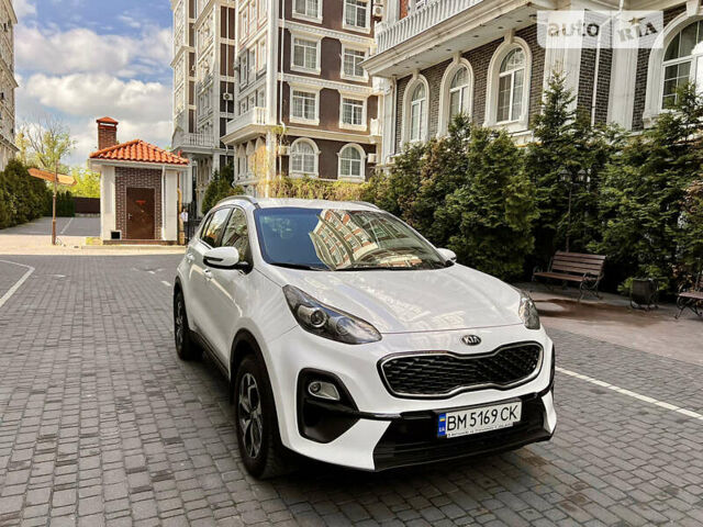 Белый Киа Sportage, объемом двигателя 1.59 л и пробегом 41 тыс. км за 18990 $, фото 1 на Automoto.ua