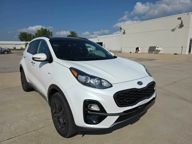 Белый Киа Sportage, объемом двигателя 2.4 л и пробегом 37 тыс. км за 12600 $, фото 1 на Automoto.ua