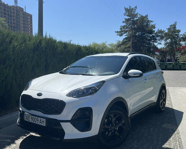 Белый Киа Sportage, объемом двигателя 1.59 л и пробегом 51 тыс. км за 25500 $, фото 1 на Automoto.ua