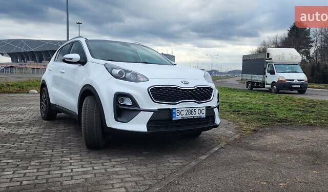 Белый Киа Sportage, объемом двигателя 1.59 л и пробегом 44 тыс. км за 22000 $, фото 1 на Automoto.ua