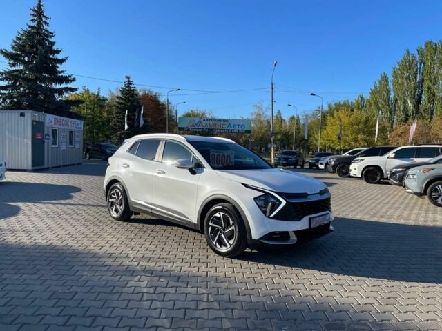 Белый Киа Sportage, объемом двигателя 2 л и пробегом 32 тыс. км за 27500 $, фото 1 на Automoto.ua