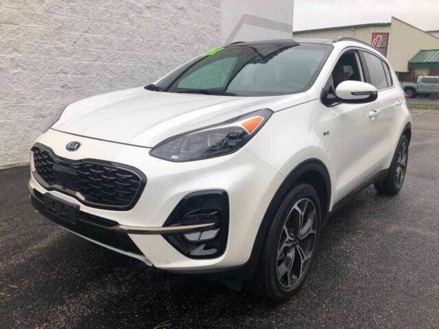 Білий Кіа Sportage, об'ємом двигуна 2.4 л та пробігом 37 тис. км за 6000 $, фото 1 на Automoto.ua