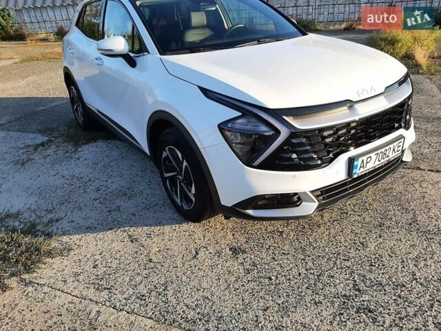 Белый Киа Sportage, объемом двигателя 1.6 л и пробегом 5 тыс. км за 29599 $, фото 1 на Automoto.ua