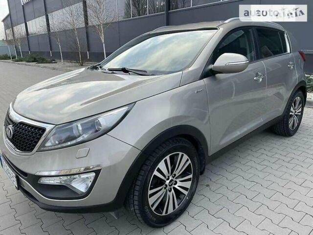 Бежевий Кіа Sportage, об'ємом двигуна 2 л та пробігом 205 тис. км за 17000 $, фото 1 на Automoto.ua