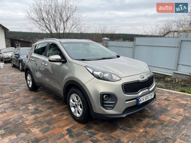 Бежевый Киа Sportage, объемом двигателя 1.69 л и пробегом 97 тыс. км за 18600 $, фото 1 на Automoto.ua