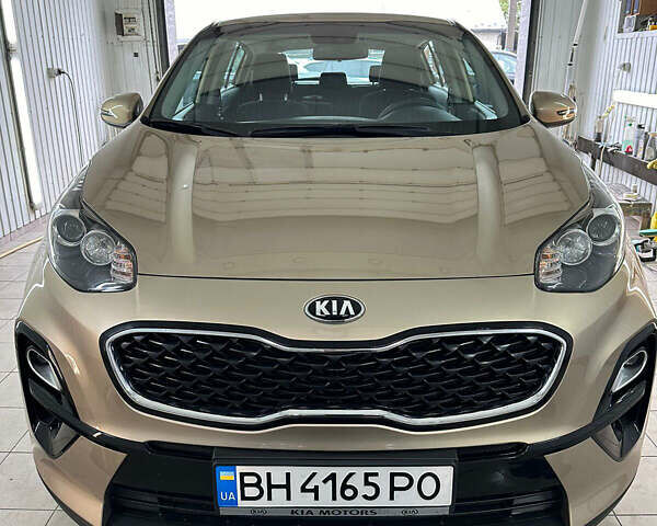 Бежевый Киа Sportage, объемом двигателя 1.59 л и пробегом 71 тыс. км за 18000 $, фото 1 на Automoto.ua