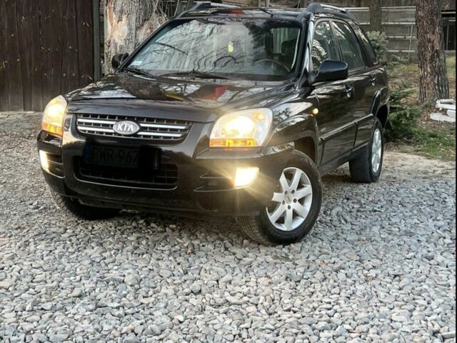 Чорний Кіа Sportage, об'ємом двигуна 2 л та пробігом 200 тис. км за 3950 $, фото 1 на Automoto.ua