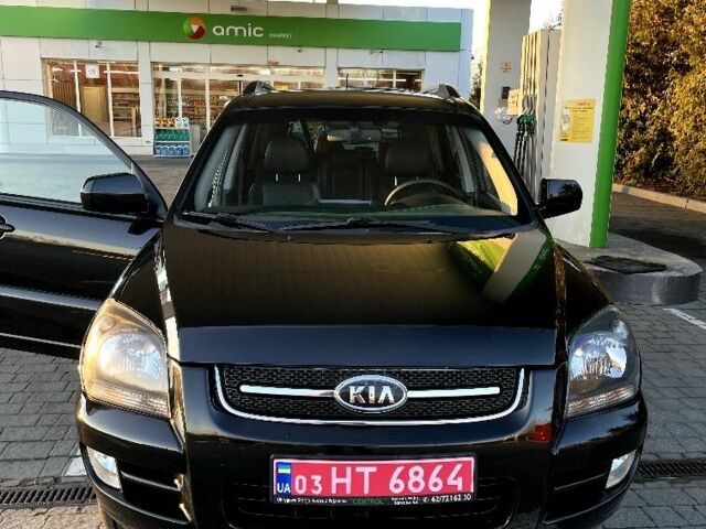 Черный Киа Sportage, объемом двигателя 2 л и пробегом 226 тыс. км за 8800 $, фото 1 на Automoto.ua