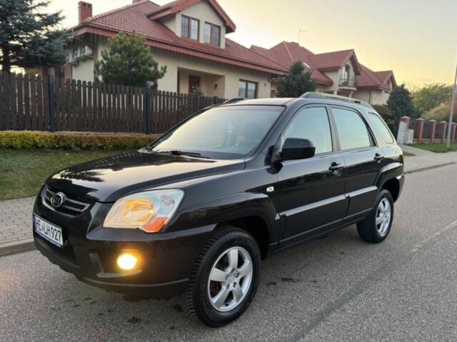 Черный Киа Sportage, объемом двигателя 2 л и пробегом 318 тыс. км за 2500 $, фото 1 на Automoto.ua