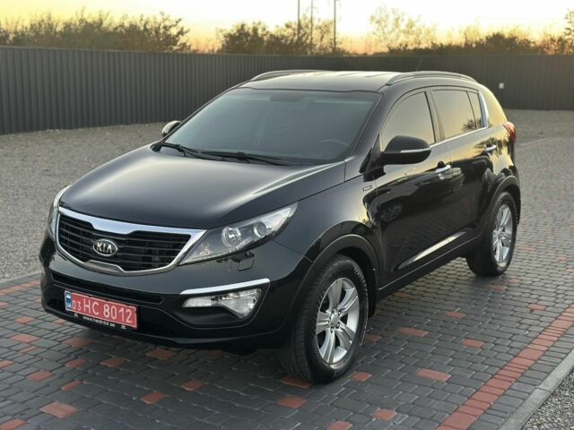 Черный Киа Sportage, объемом двигателя 2 л и пробегом 204 тыс. км за 12500 $, фото 1 на Automoto.ua