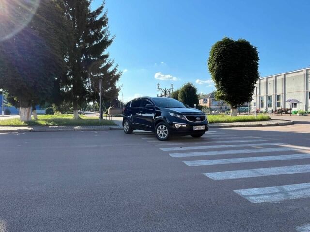 Чорний Кіа Sportage, об'ємом двигуна 2 л та пробігом 184 тис. км за 12100 $, фото 1 на Automoto.ua