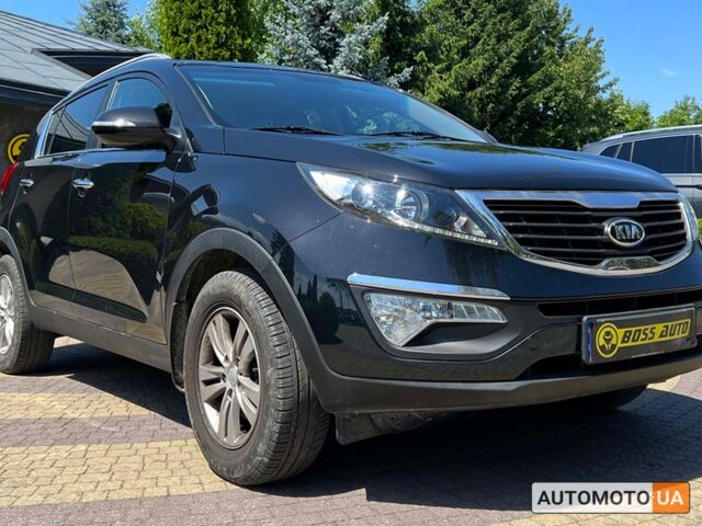 Черный Киа Sportage, объемом двигателя 1.6 л и пробегом 177 тыс. км за 11800 $, фото 1 на Automoto.ua