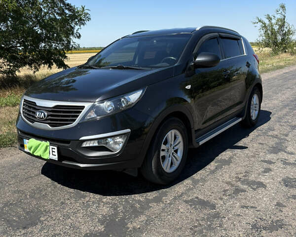 Черный Киа Sportage, объемом двигателя 1.69 л и пробегом 213 тыс. км за 13000 $, фото 1 на Automoto.ua