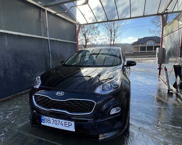 Чорний Кіа Sportage, об'ємом двигуна 1.59 л та пробігом 50 тис. км за 18000 $, фото 1 на Automoto.ua