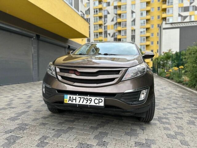 Коричневый Киа Sportage, объемом двигателя 2 л и пробегом 155 тыс. км за 13500 $, фото 1 на Automoto.ua
