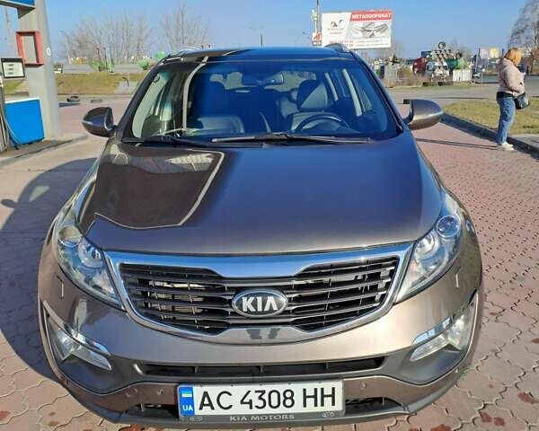 Коричневый Киа Sportage, объемом двигателя 1.6 л и пробегом 220 тыс. км за 11500 $, фото 1 на Automoto.ua