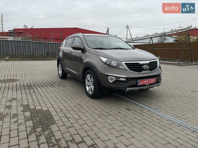 Коричневый Киа Sportage, объемом двигателя 1.7 л и пробегом 258 тыс. км за 11500 $, фото 1 на Automoto.ua