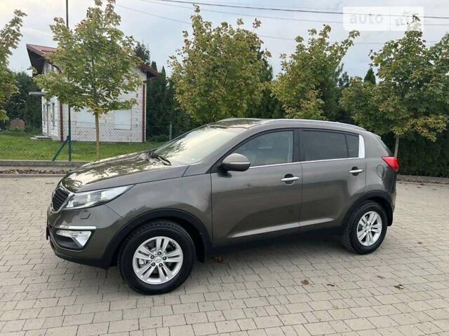 Коричневий Кіа Sportage, об'ємом двигуна 1.6 л та пробігом 169 тис. км за 13800 $, фото 1 на Automoto.ua