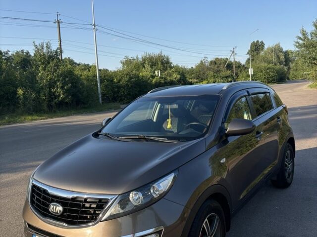 Коричневый Киа Sportage, объемом двигателя 1.7 л и пробегом 283 тыс. км за 13200 $, фото 1 на Automoto.ua
