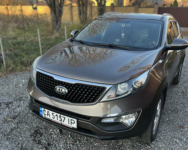 Коричневый Киа Sportage, объемом двигателя 2 л и пробегом 169 тыс. км за 15800 $, фото 1 на Automoto.ua