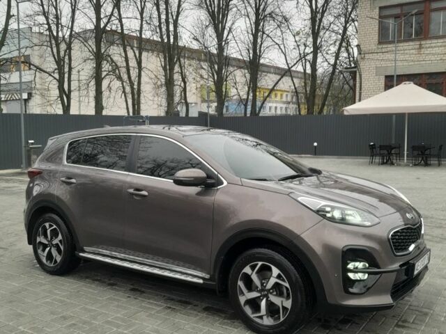Коричневий Кіа Sportage, об'ємом двигуна 1.6 л та пробігом 133 тис. км за 18999 $, фото 1 на Automoto.ua
