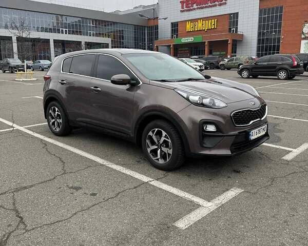Коричневий Кіа Sportage, об'ємом двигуна 1.59 л та пробігом 64 тис. км за 18950 $, фото 1 на Automoto.ua