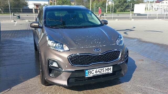 Коричневый Киа Sportage, объемом двигателя 1.59 л и пробегом 28 тыс. км за 22299 $, фото 1 на Automoto.ua