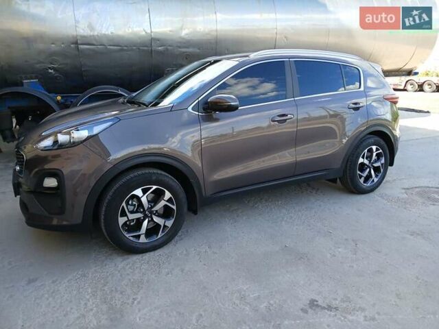 Киа Sportage 2021 в Белой Церкве на Automoto.ua Коричневый Киа Sportage, объемом двигателя 1.6 л и пробегом 29 тыс. км за 19000 $, фото 1 на Automoto.ua